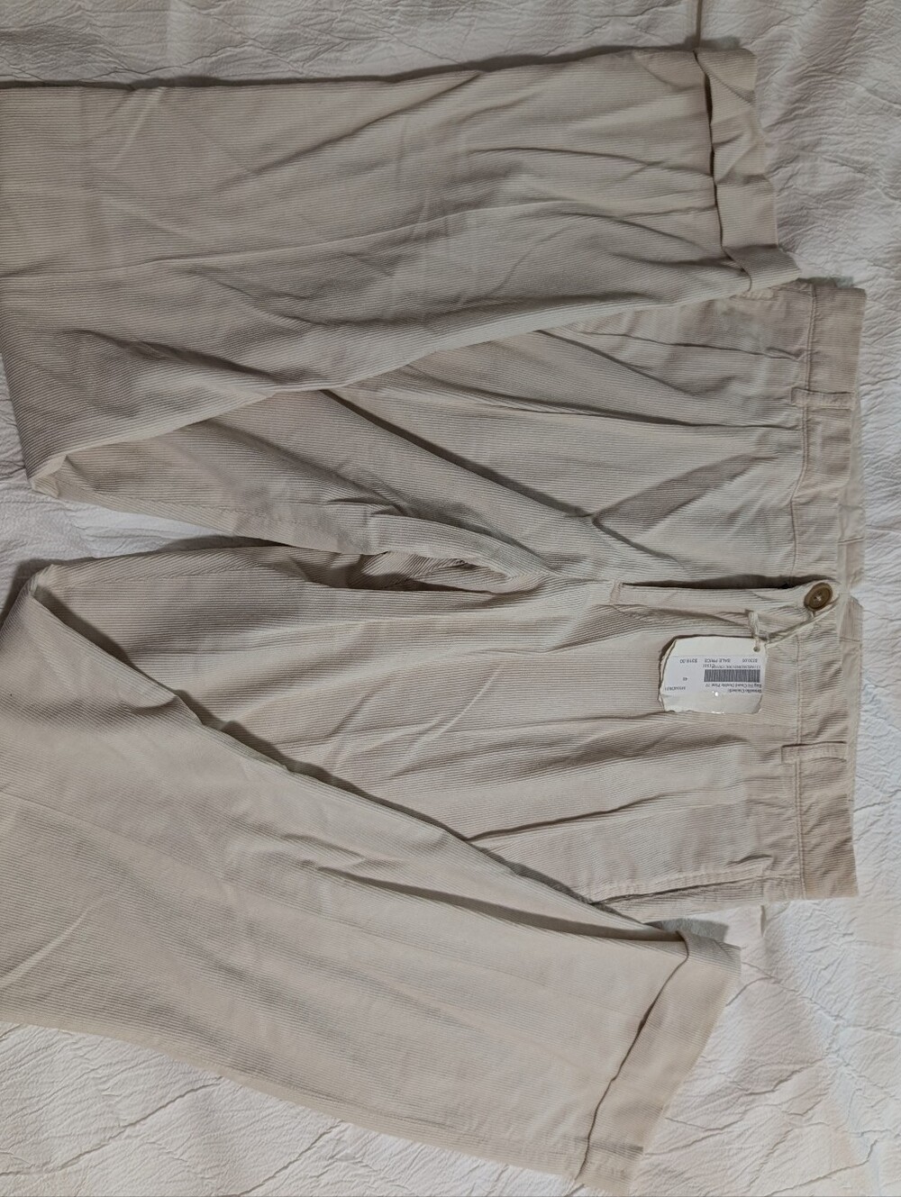 Brunello Cucinelli Lightweight Corduroy Slacks – Size 48 (US 32W) – Cream – NWT
